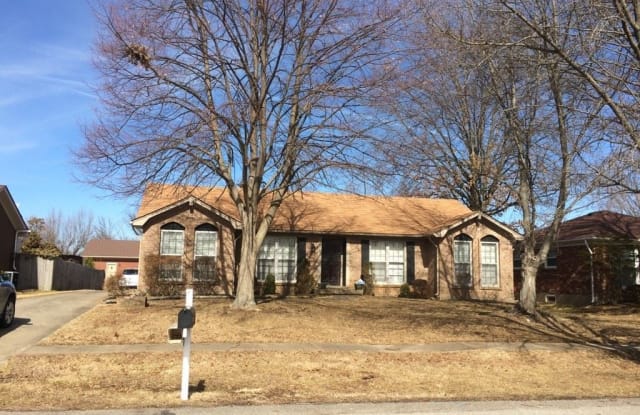 9805 Springbark Dr. - 9805 Springbark Drive, Hickory Hill, KY 40241