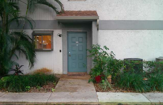 2733 S Oakland Forest Drive