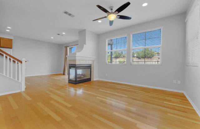 1423 Caminito Garibay