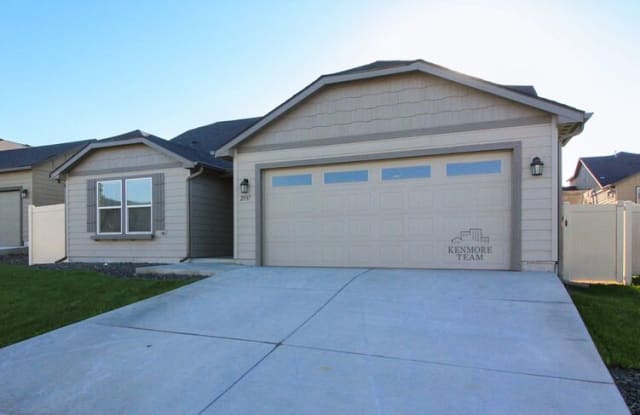 2937 Cashmere Dr. - 2937 Cashmere Drive, Richland, WA 99352