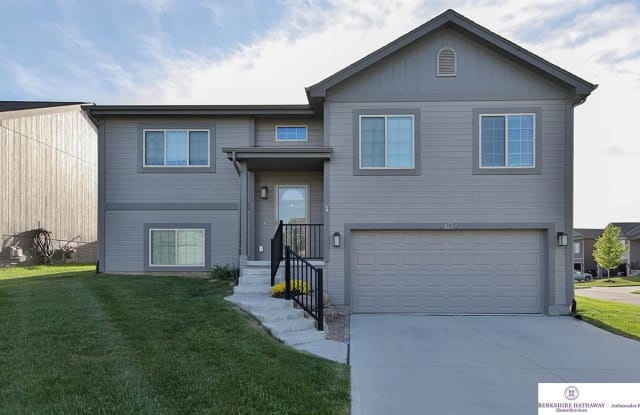 5302 S 195 Street - 5302 South 195th Street, Douglas County, NE 68135