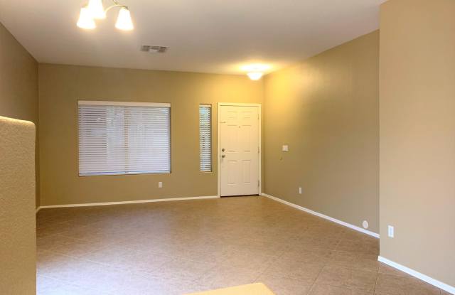 3799 E THUNDERHEART Trail