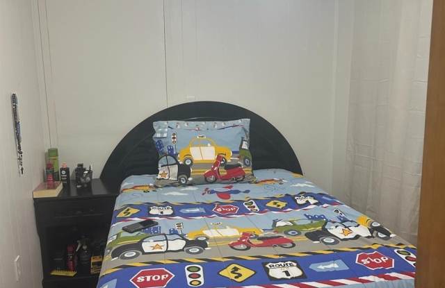 34 Joseph Street unit: 2