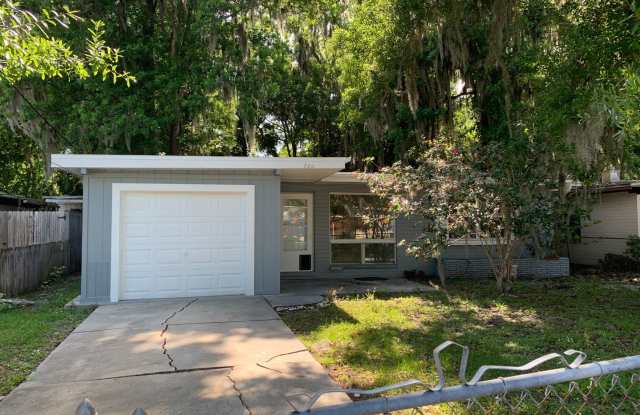 Photo of 760 Greenway Place