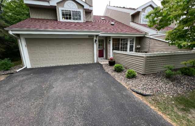 2125 Shenandoah CT E