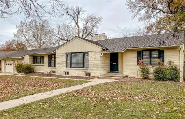 18 Carlton Rd - 18 Carlton Road, Hutchinson, KS 67502