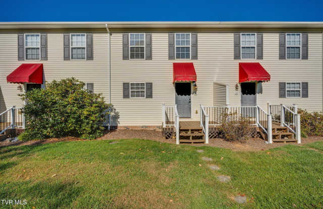 Photo of 2201 Cherokee Road unit: 18