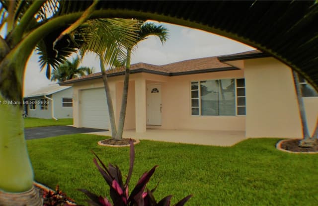 9607 NW 66th St - 9607 Northwest 66th Street, Tamarac, FL 33321