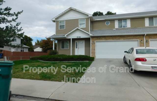 Photo of 3136 Shamrock Drive