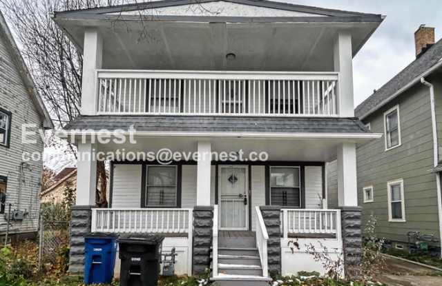 2932 East 118th Street