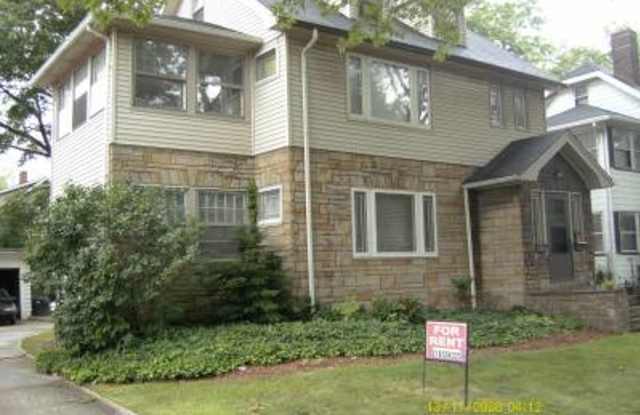 Photo of 2134 Stillman Rd