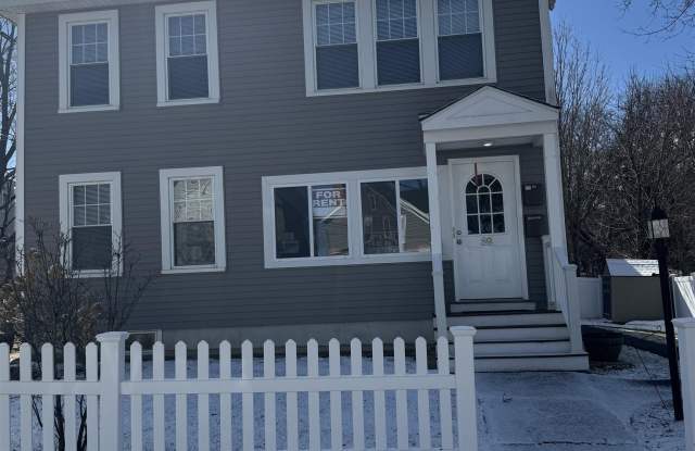 89 Centre Street