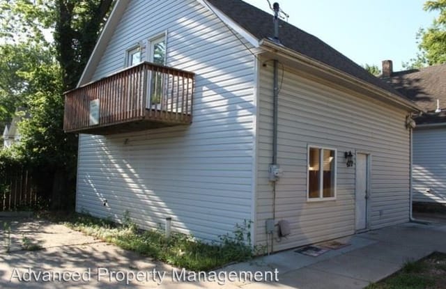 622 Bluemont Ave. - 622 Bluemont Ave, Manhattan, KS 66502