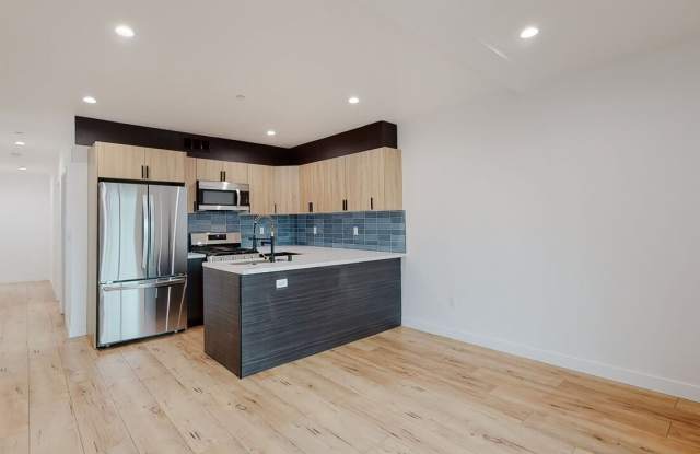 Photo of 6807 Gloria Ave