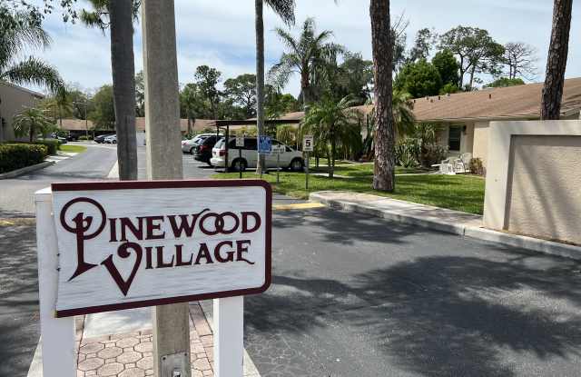 Photo of 2772 Woodgate Lane