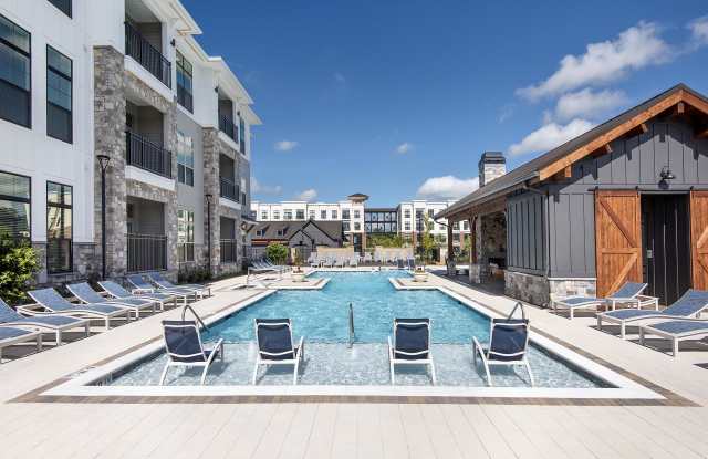 The Heights at Sawnee Village