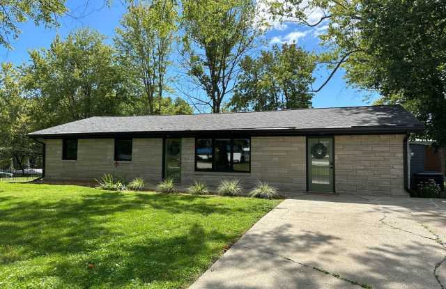 Beautiful 3 Bed 2.5 Bath Home!