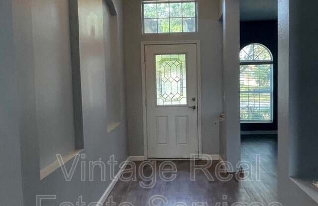 11314 Flora Springs Dr