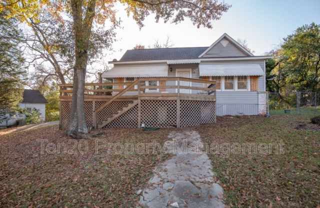 2111 Summerville Rd.