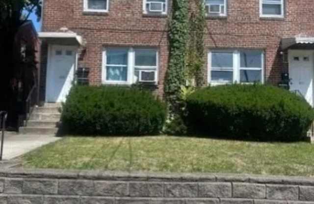 809 Garden St