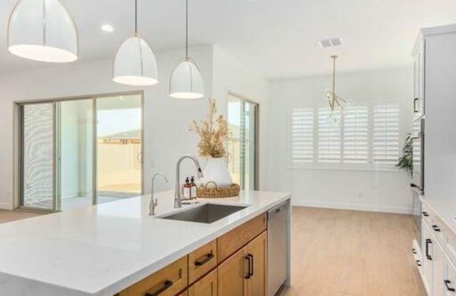 8543 W PALO VERDE Drive