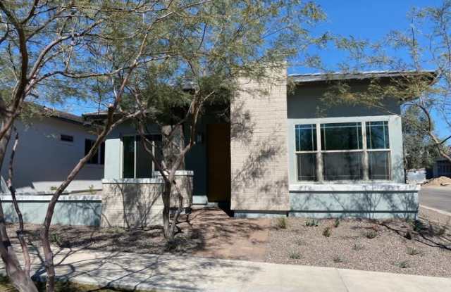 20711 West Medlock Drive