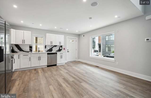 1801 N 6TH Street unit: 3