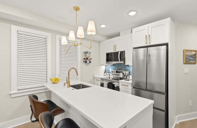 125 South Braddock Street - 102