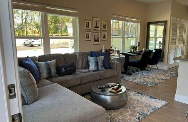 1080 New York Avenue unit: 303