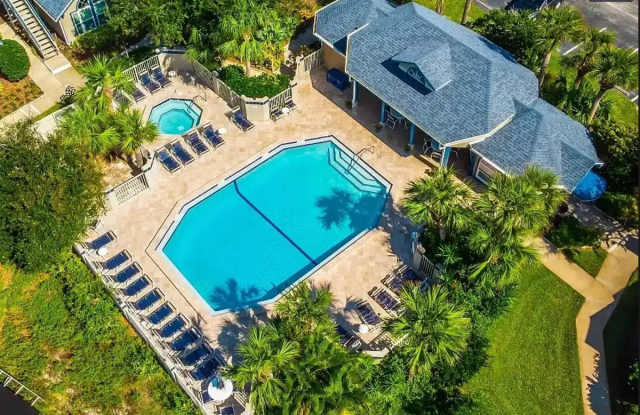 4244 Sun Village Ct