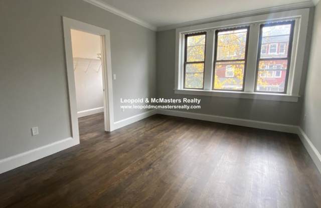 Photo of 102 Longwood Ave.