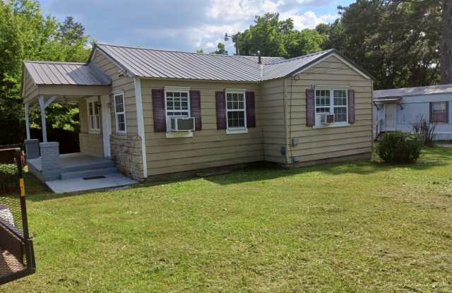 Photo of 4214 Myrtle Avenue