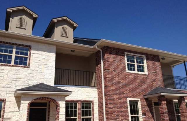 529 Forest Dr - 529 Forest Drive Loop, College Station, TX 77840