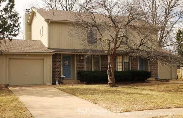 7132 Flint dr - 7132 Flint Drive, Shawnee, KS 66203