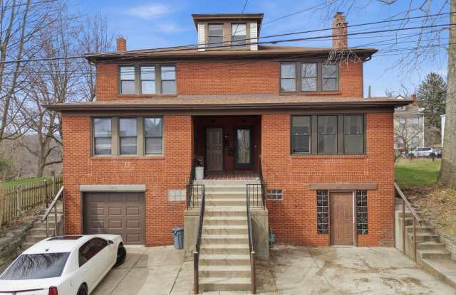 Beautiful, Newly Updated 3 Bedroom/1.5 Bath on quiet street near Pittsburgh's North side. AVAILABLENOW!!!