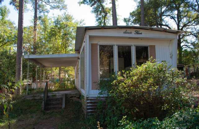 Photo of 2 bed 1 bath mobile home