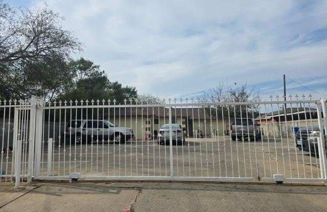 Photo of 2016 S India Ave