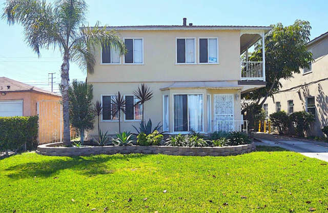 2574 Southern Avenue