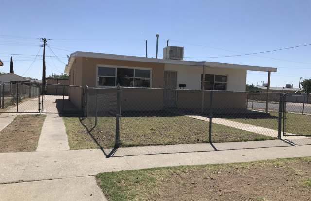 Photo of 8300 Capitan Circle