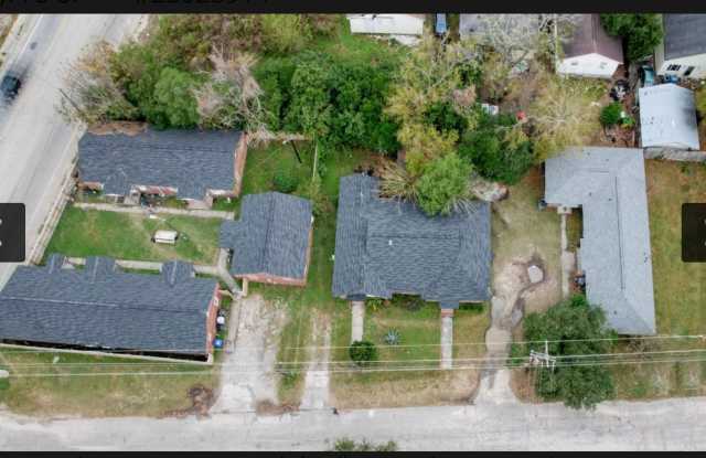 North Charleston Triplex Unit