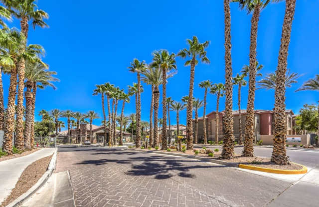 Gated, First Floor 1 Bedroom Condo with Pool  Spa! - 8000 W Badura Ave, Clark County, NV 89113