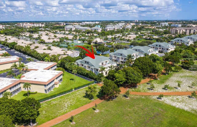 860 Bella Vista Court S