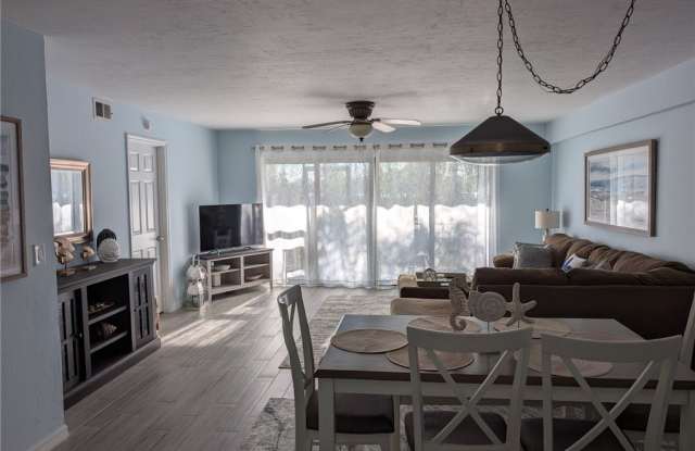 16100 Bay Pointe Boulevard unit: 104