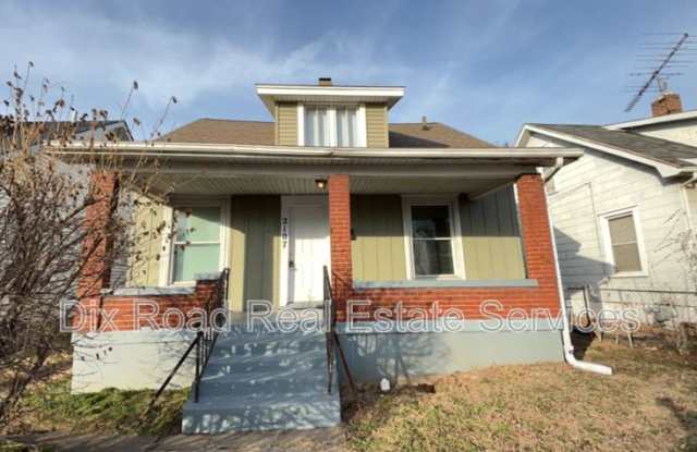 Photo of 2107 Queen Avenue