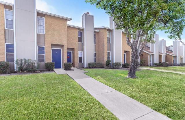 Photo of Shadow Bend Apartment Homes