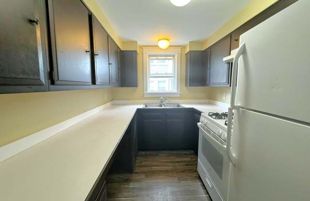 124 3rd Street - 1F