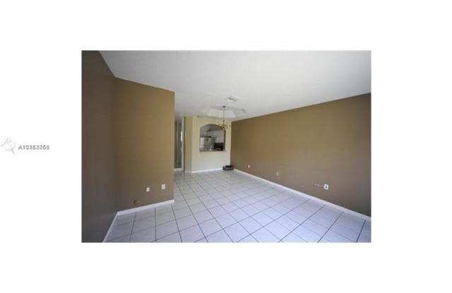 8346 NW 10th St - 8346 Northwest 10th Street, Fountainebleau, FL 33126