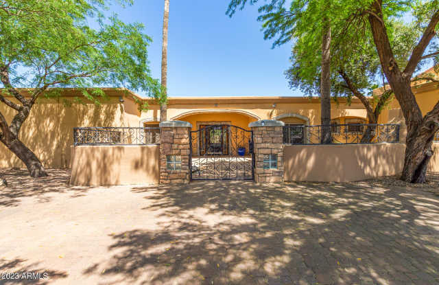 4744 E FOOTHILL Drive