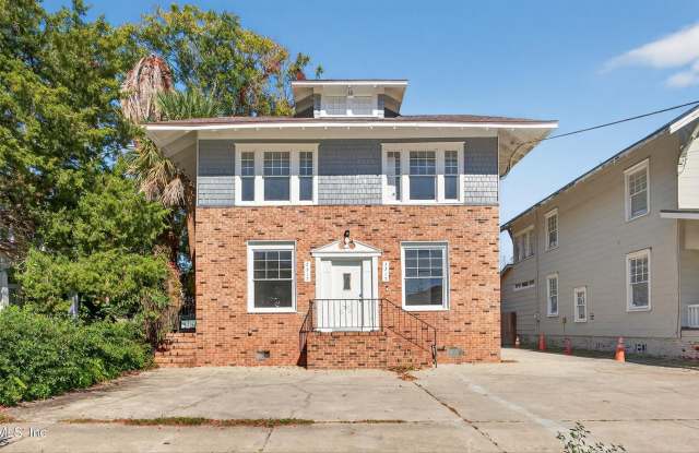 2315 PARK Street unit: 1-2