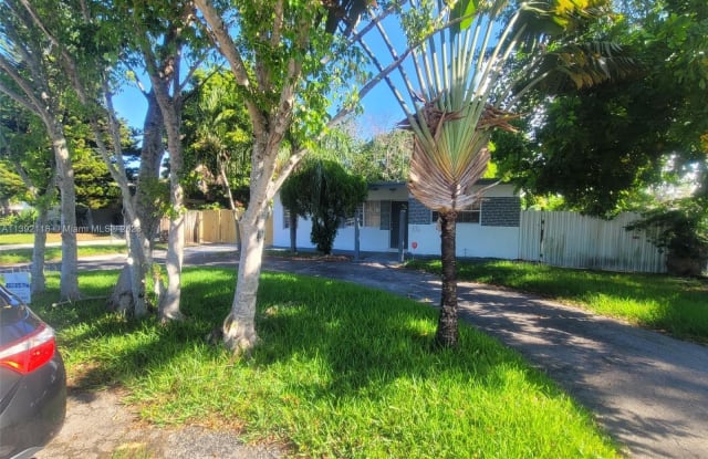 5731 Arthur St - 5731 Arthur Street, Hollywood, FL 33021